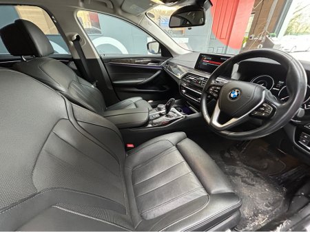 2017 BMW 5 Series - thumbnail 5