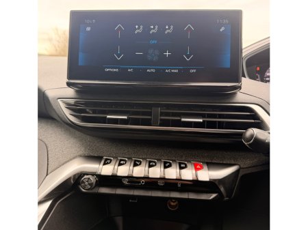 2022 Peugeot 3008 - thumbnail 17