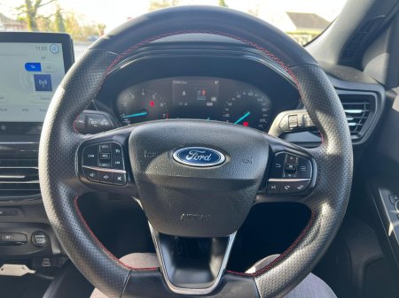 2025 Ford Focus - thumbnail 12