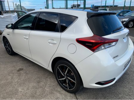 2018 Toyota Auris HYBRID LUNA SPORT AUTO 4DR €18,500