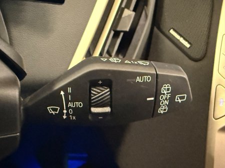 2023 BMW iX - thumbnail 18