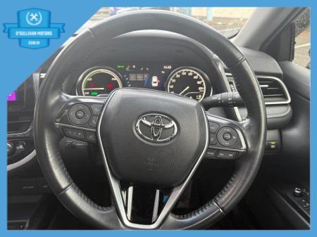 2023 Toyota Camry 2.5 6AA-AXVH70 HEV 4DR A €41,999 thumbnail