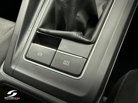 2025 Volkswagen Golf - thumbnail 16