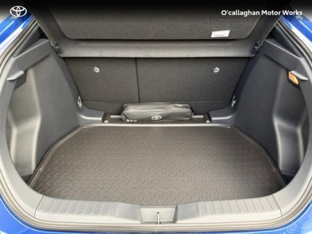 2026 Toyota C-HR - thumbnail 9