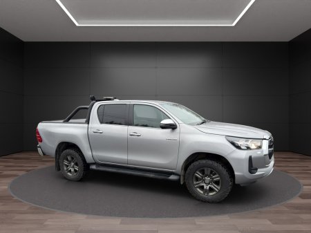 2022 Toyota Hilux  thumbnail
