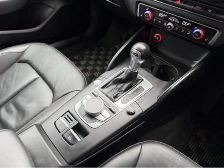 2014 Audi A3 KEYLESS ENTRY..BLACK LEATHER..2 KEYS thumbnail
