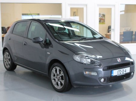 2017 Fiat Punto Lounge 1.2 8V 69HP 4DR €8,750 thumbnail