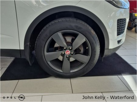 2019 Jaguar E-Pace 2.0D - 150 PS FWD €19,895 thumbnail