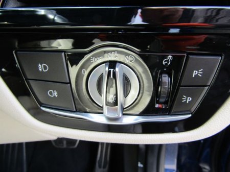 2018 BMW 5 Series - thumbnail 34