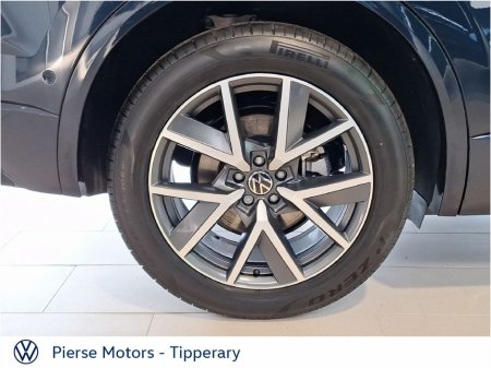 2026 Volkswagen Touareg - photo 6