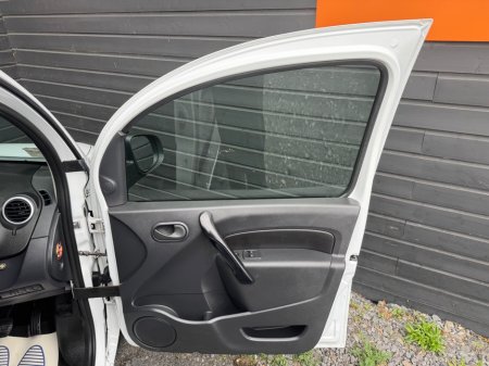 2020 Renault Kangoo - thumbnail 12