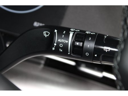 2023 Hyundai Kona - thumbnail 24