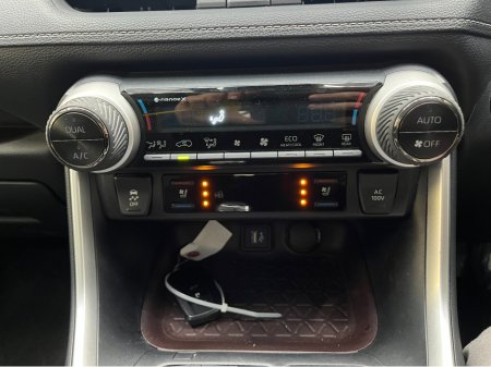 2023 Toyota Rav4 - thumbnail 22