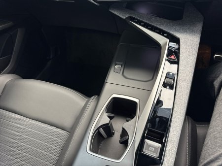 2026 Peugeot 5008 - thumbnail 21