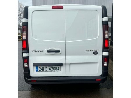 2024 Renault Trafic LOW MILEAGE Business spec