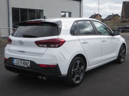 2022 Hyundai i30 - thumbnail 3