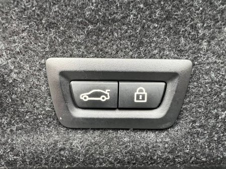 2021 BMW 3 Series - thumbnail 15