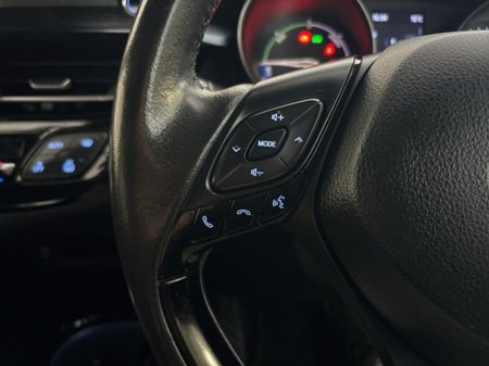 2020 Toyota C-HR - thumbnail 14