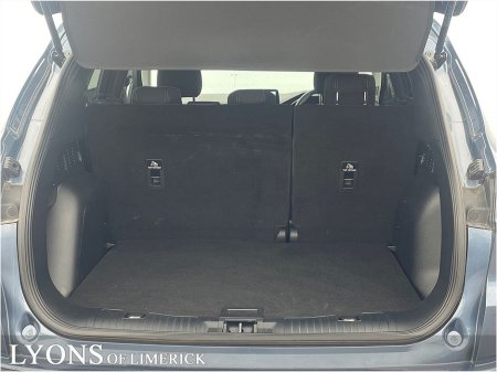 2023 Ford Kuga 2.5 Duratec 225PS PHEV Titanium Auto €31,950 thumbnail