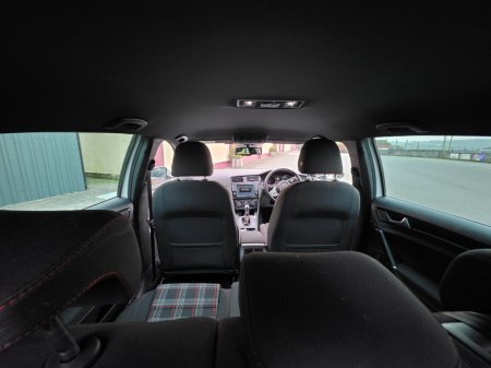 2016 Volkswagen Golf - thumbnail 13