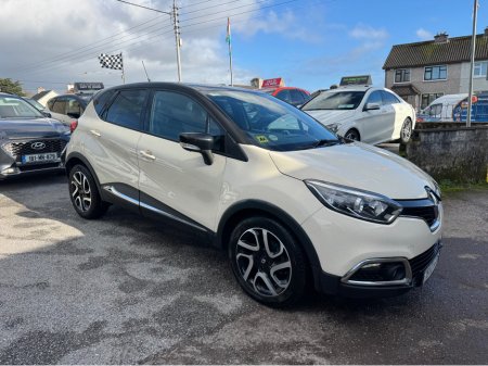 2015 Renault Captur Intense high driving position €8,900 thumbnail