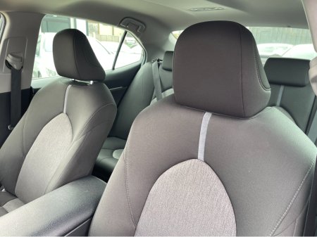 2021 Toyota Camry - thumbnail 10
