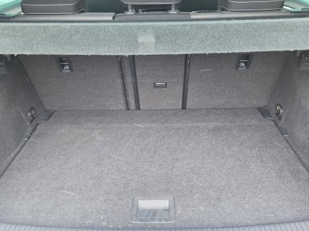 2016 Volkswagen Golf - thumbnail 12