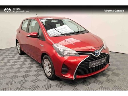 2015 Toyota Yaris - thumbnail 1