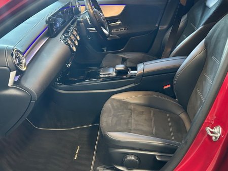 2021 Mercedes-Benz A Class A 250 E AMG LINE EDITION PREMIUM #63 €26,950 thumbnail