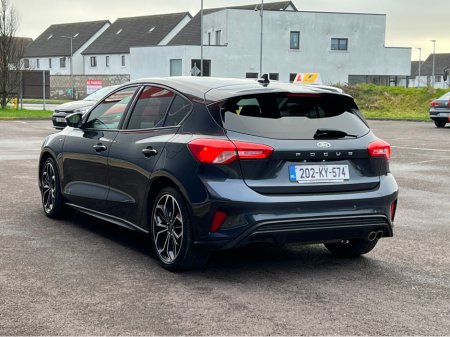 2020 Ford Focus - thumbnail 7