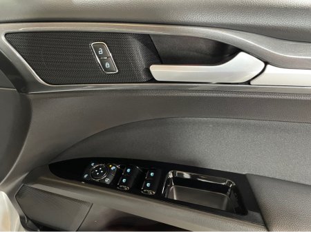 2020 Ford Mondeo ZETEC 2.0 TD150 FULL SERVICE HISTORY €15,950 thumbnail