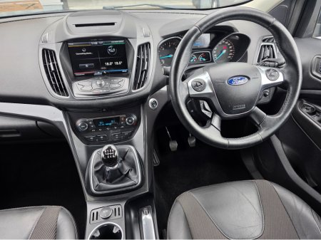 2016 Ford Kuga - thumbnail 18