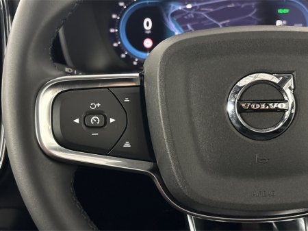 2024 Volvo C40 - thumbnail 22