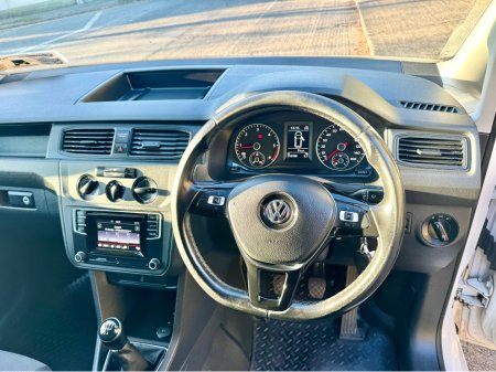 2018 Volkswagen Caddy C20 STARTLINE TDI 5DR €7,995 thumbnail