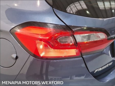 2022 Ford Fiesta - thumbnail 17