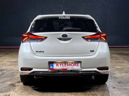 2017 Toyota Auris - thumbnail 4