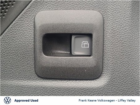 2024 Volkswagen Tiguan R-LINE AUTO 1.5 PHEV 204HP *PLUG IN HYBRID* *UP TO 100KM EV* *PETROL HYBRID* *REAR VIEW CAMERA* *HEATED SEATS* *PCP FINANCE AVAILABLE* €47,995 thumbnail