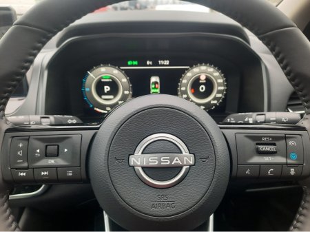 2026 Nissan Qashqai E-POWER SV PREMIUM 2T thumbnail