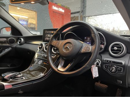 2016 Mercedes-Benz C Class €19950! 2016 MERCEDES-BENZ C220D AVANTGARDE 2.2 AUTOMATIC / CRUISE CONTROL / REVERSE CAMERA / ELECTRIC MEMORY & HEATED SEATS / €19,950 thumbnail