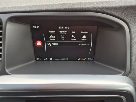 2015 Volvo V60 1.6 PETROL AUTO / LUX SPEC / LOW MILEAGE / TAX €400 (152 REG ) €12,950 thumbnail