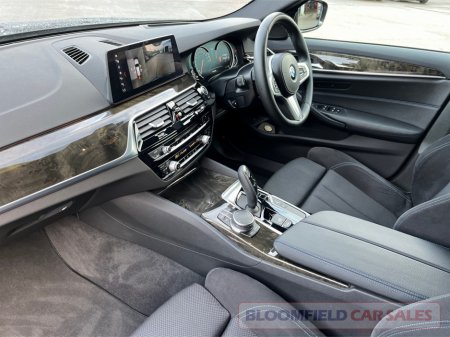 2018 BMW 5 Series MSPORT , PAN ROOF // IMMACULATE €29,950 thumbnail