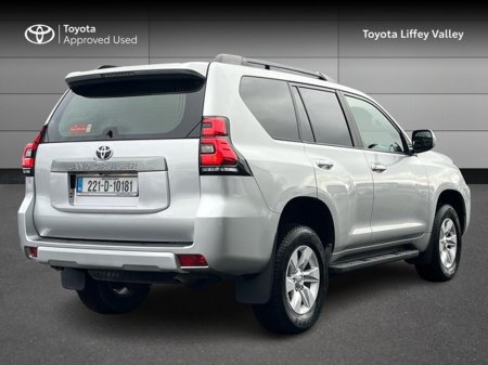 2022 Toyota Landcruiser LAND CRUISER LWB AUTO COMMERCIAL €48,954 thumbnail