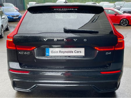 2023 Volvo XC60 - thumbnail 5