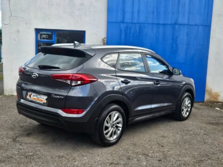 2017 Hyundai Tucson 1.7 D Executive 2WD DCT €13,650 thumbnail