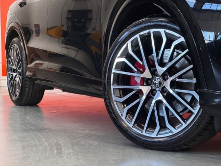 2025 Audi Q5 - thumbnail 2