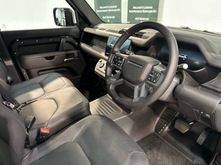 2026 Land Rover Defender - thumbnail 9