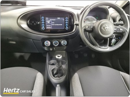 2023 Toyota Aygo X - thumbnail 9