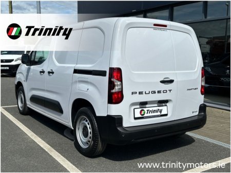 2026 Peugeot Partner ORDER NOW FOR 261 * NEW MODEL * TOP SPEC * 1.5HDI 100HP * PROFESSIONAL PREMIUM €31,405