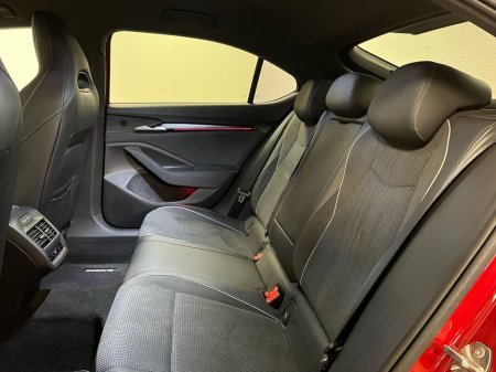 2025 Skoda Superb Sportline DSG 2.0TDI 150BHP - Reversing Camera - Ambient Lighting - Climate Control - Electric Heated Memory Seats - Keyless Start - Apple CarPlay/Android Auto €53,950 thumbnail