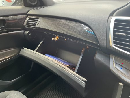 2016 Honda Accord - thumbnail 15